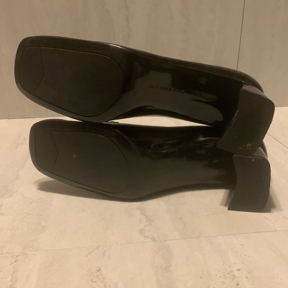 Bandolino Women's Black Leather Square Toe Front Buckle Heels Size 9.5M - Picture 5 of 15